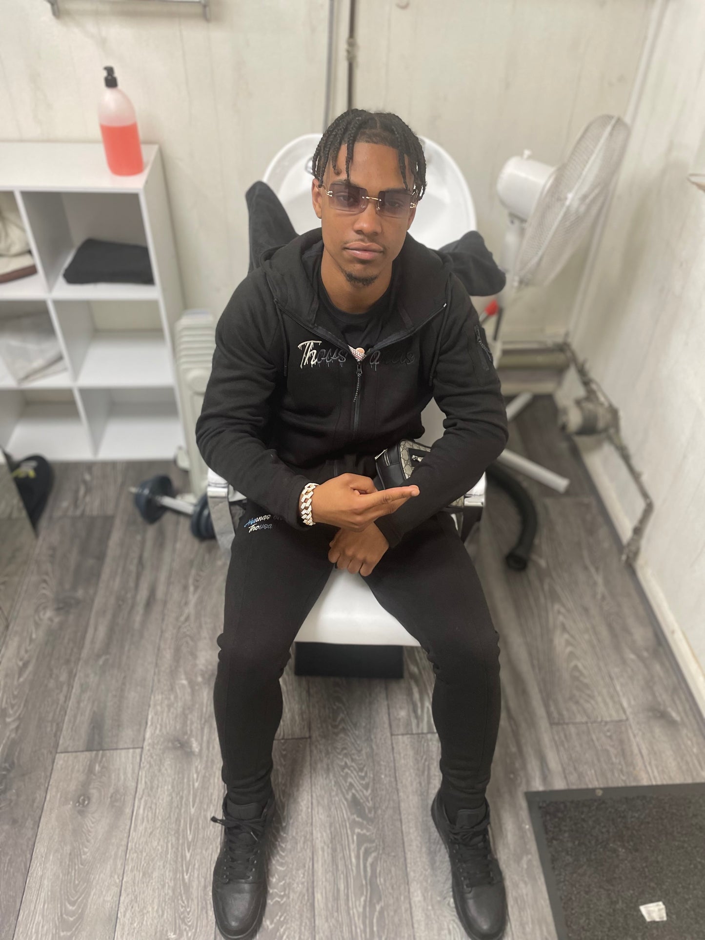 Hunnas Onto Thousands UK - Official Tracksuit Set - Black